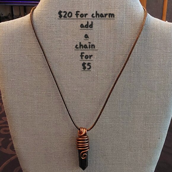 Custom made one-of-a-kind resin jewelery charms - Picture 7 of 11